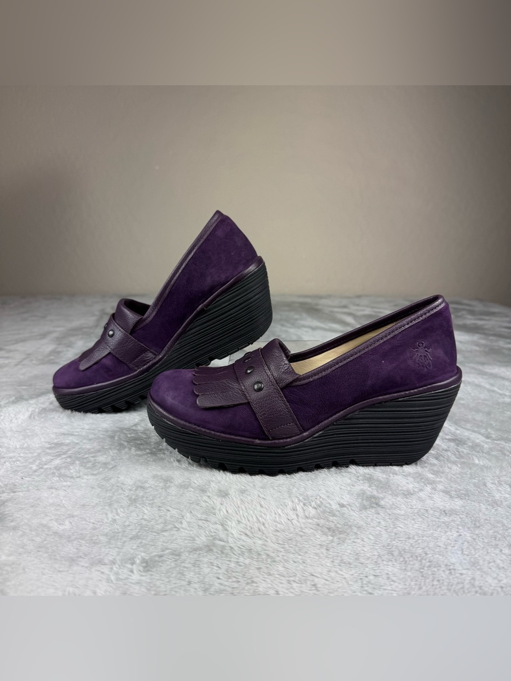 FLY London Leather Kiltie Wedges Yela Potent Purple Sz 37 (6.5)